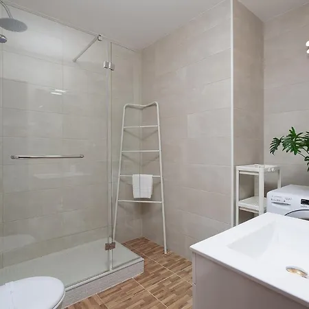 Da Rocha By Lovelystay *