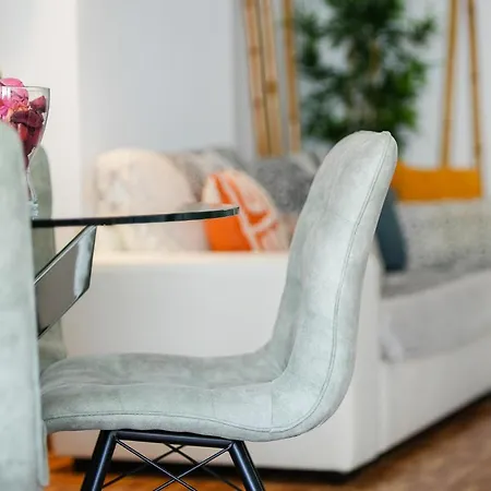 Da Rocha By Lovelystay *