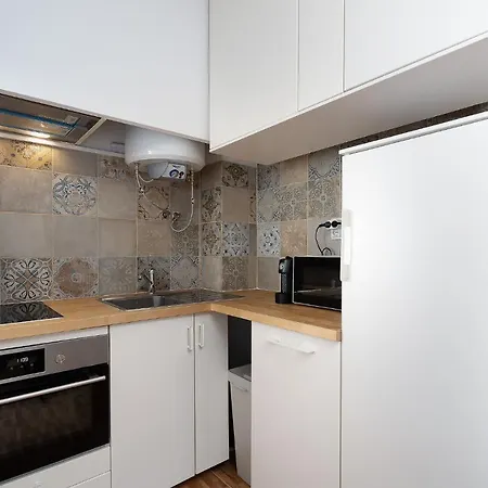 Da Rocha By Lovelystay *